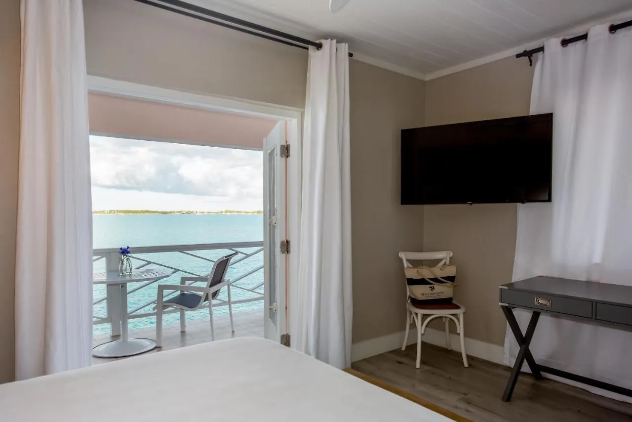 Peace And Plenty Resort George Town 3*,  Bahamas